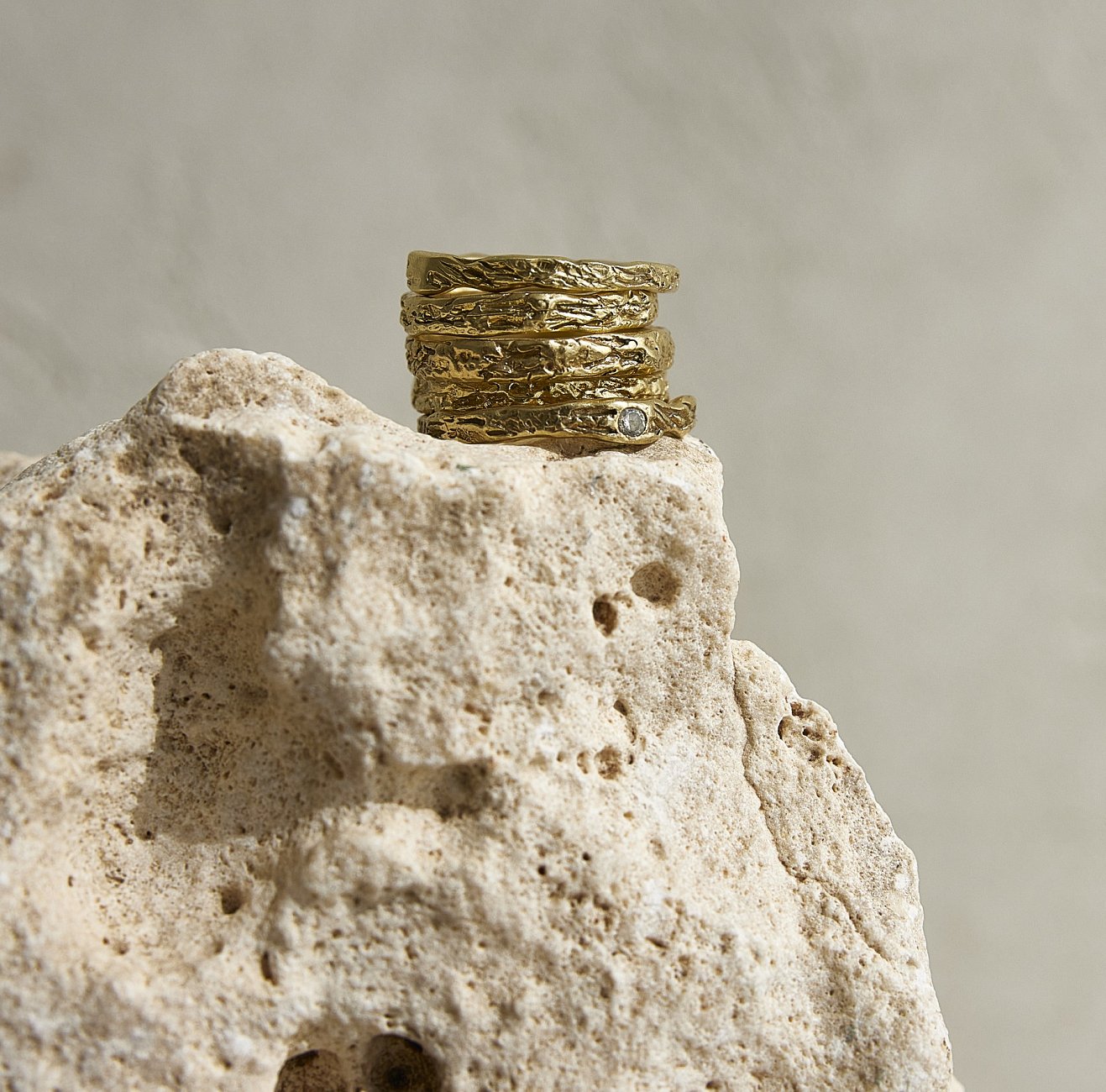 AUTENTICKÁ  PRSTEN THIN